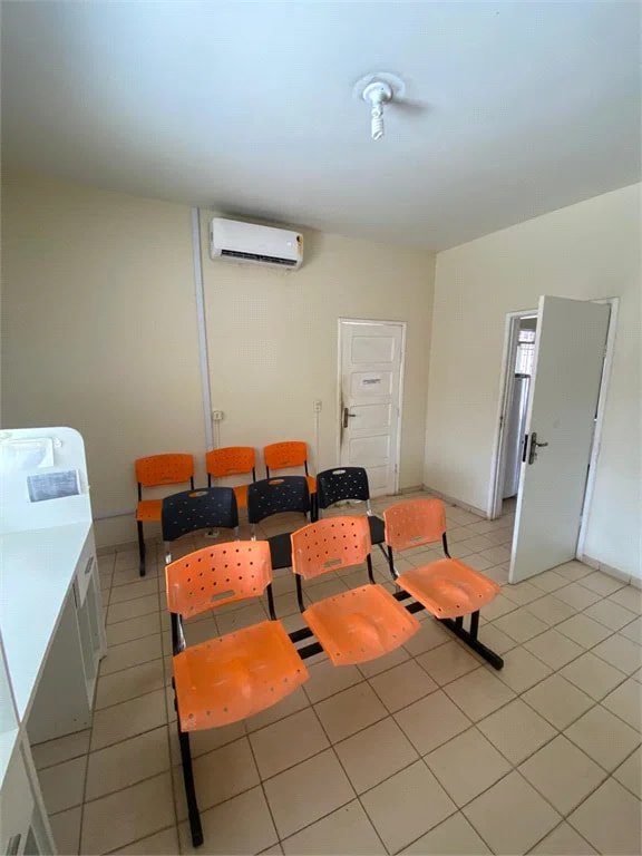 Casa à venda com 5 quartos no Centro, Balsas, MA