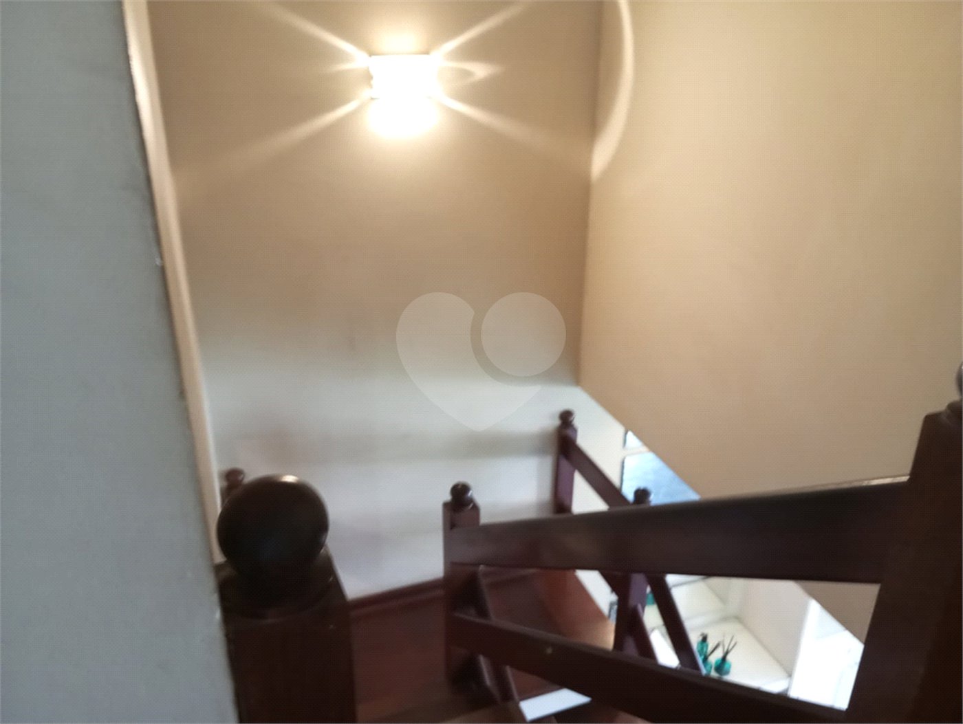 Casa à venda com 3 quartos, sendo 1 suíte, em Vila Nivi, São Paulo, SP