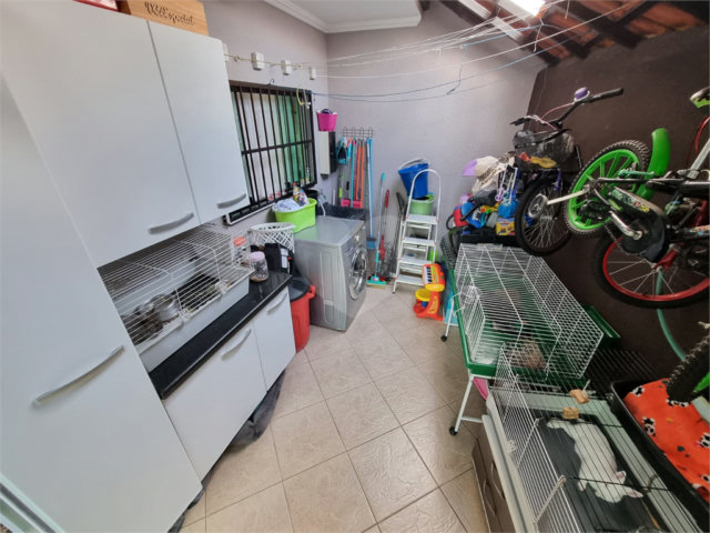 Sobrado à venda com 3 quartos, sendo 1 suíte,  em Parque Capuava, Santo André, SP