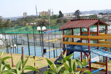 Casa à venda com 3 suítes no condomínio Portal do Jequitibá, Valinhos - SP