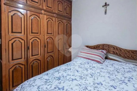 Casa à venda com 3 quartos em Jardim Marisa, São Paulo, SP