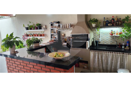Casa Térrea à venda com 3 quartos, sendo 1 suíte, em Vila Maria Helena, Indaiatuba, SP