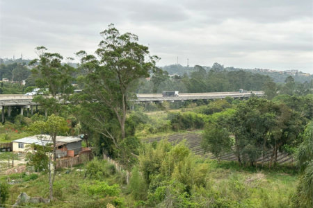 Casa à venda ou para alugar com 2 quartos no condomínio Residencial Caxangá 2, Suzano - SP