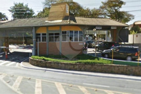 Casa à venda com 2 quartos, sendo 1 suíte, no condomínio Vinhas da Vista Alegre - Lado Sede, Vinhedo - SP