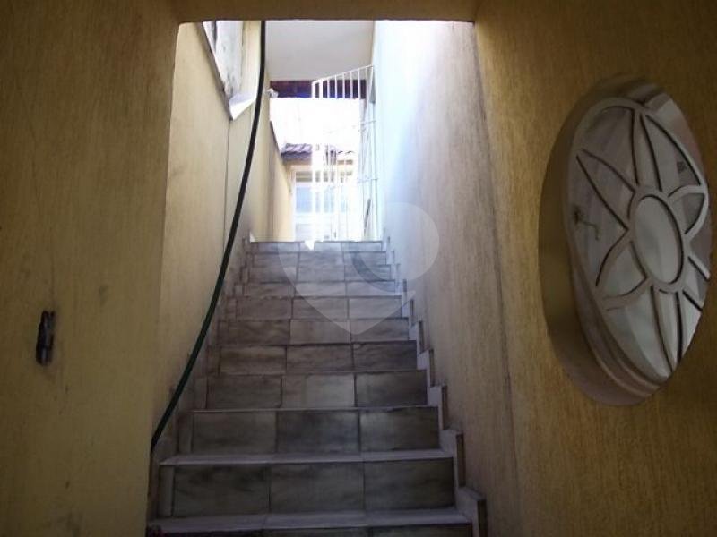 Sobrado à venda com 4 quartos, sendo 1 suíte, em Vila Isolina Mazzei, São Paulo, SP