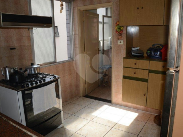 Apartamento à venda com 2 quartos, sendo 1 suíte,  em Itararé, São Vicente, SP
