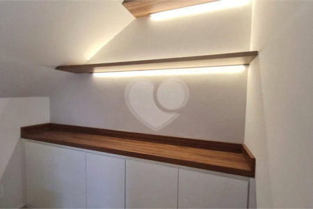 Casa à venda com 3 suítes no condomínio Vita Verdi, Valinhos - SP