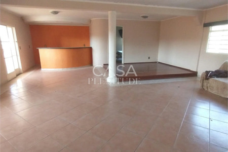 Chácara à venda com 5 quartos, sendo 1 suíte,  em Araçoiaba da Serra, SP