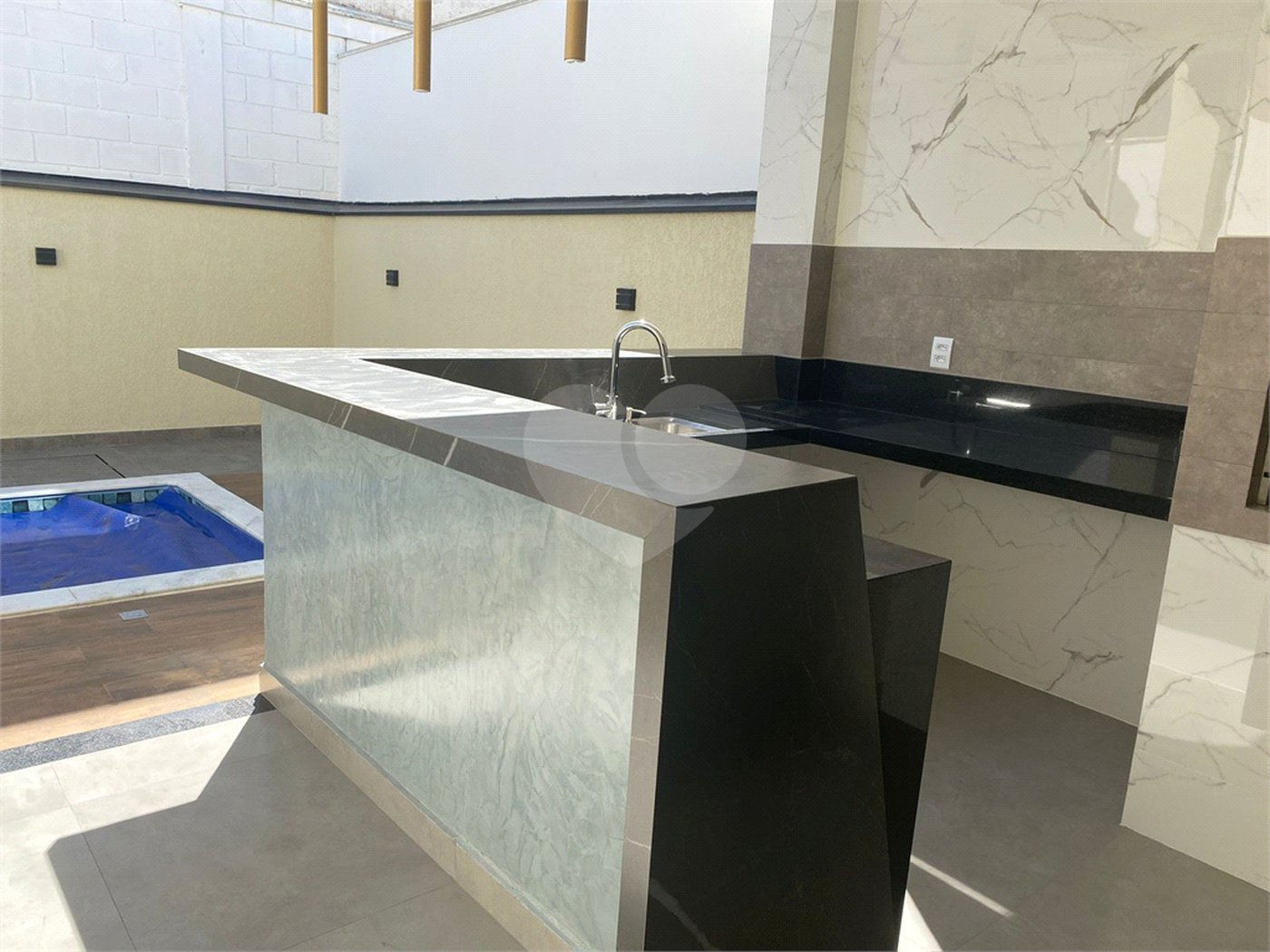 Casa à venda com 3 suítes no condomínio Golden Park Residence, Sorocaba - SP