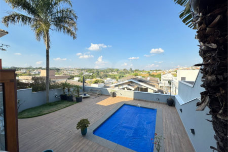 Casa à venda com 3 suítes no condomínio Terras de São Francisco, Vinhedo - SP