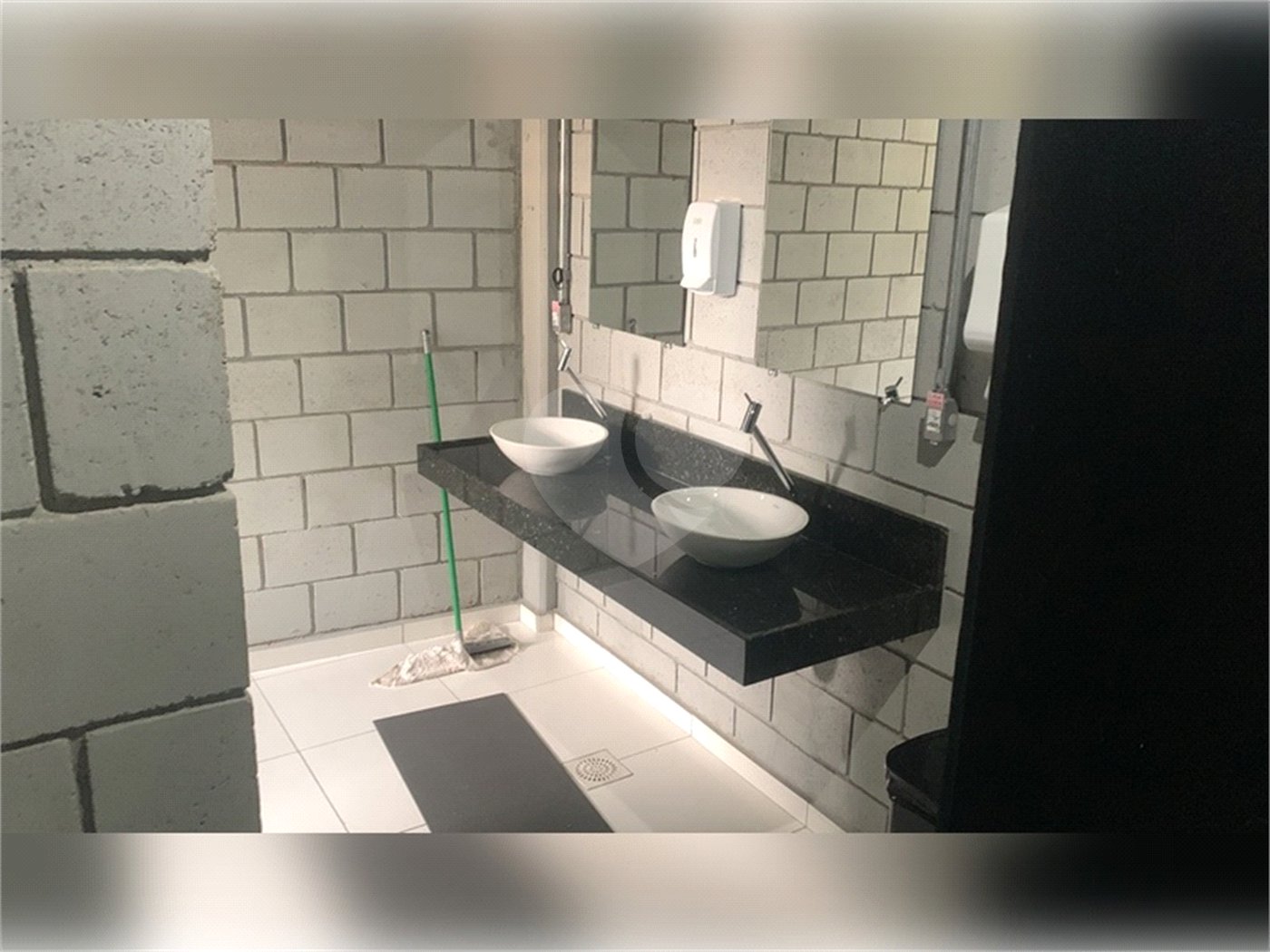 Prédio à venda ou para alugar em Vila Augusta, Sorocaba, SP