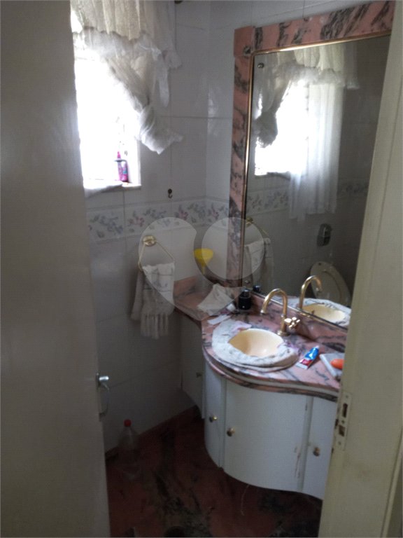 Casa à venda com 5 quartos, sendo 2 suítes, em Jabaquara, São Paulo, SP