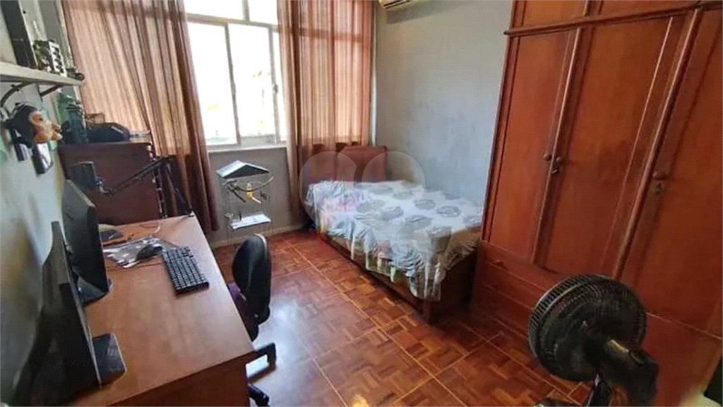 Apartamento à venda com 3 quartos, sendo 2 suítes,  em Tijuca, Rio de Janeiro, RJ