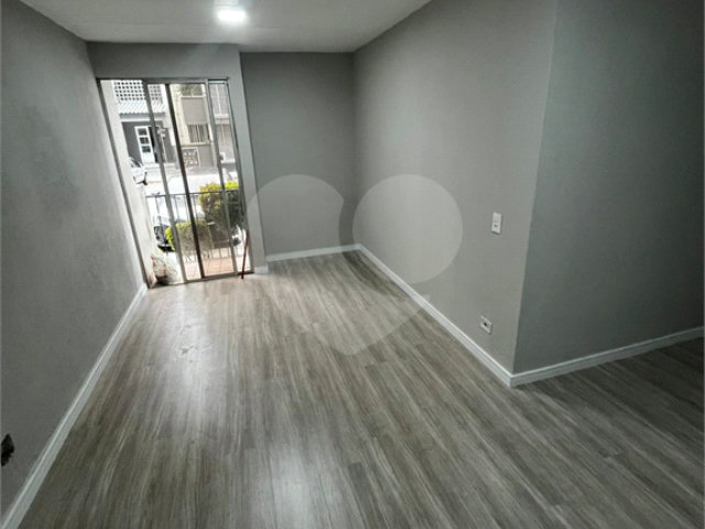 Apartamento à venda com 2 quartos em Jardim Santa Mônica, São Paulo, SP