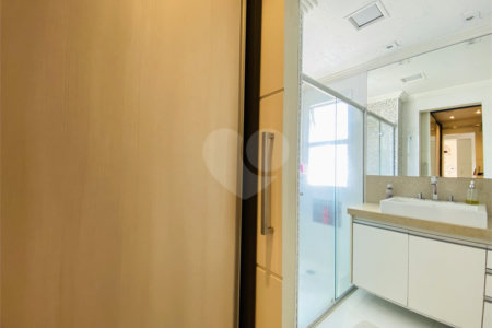Apartamento à venda com 3 quartos, sendo 1 suíte, no Centro, São Bernardo do Campo, SP