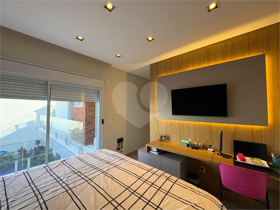Casa à venda com 5 quartos, sendo 3 suítes,  no condomínio Ibiti Reserva, Sorocaba - SP
