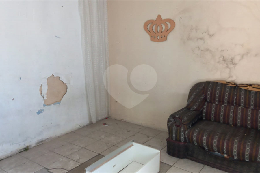 Terreno à venda com 8 quartos, sendo 2 suítes, em Santana, São Paulo, SP