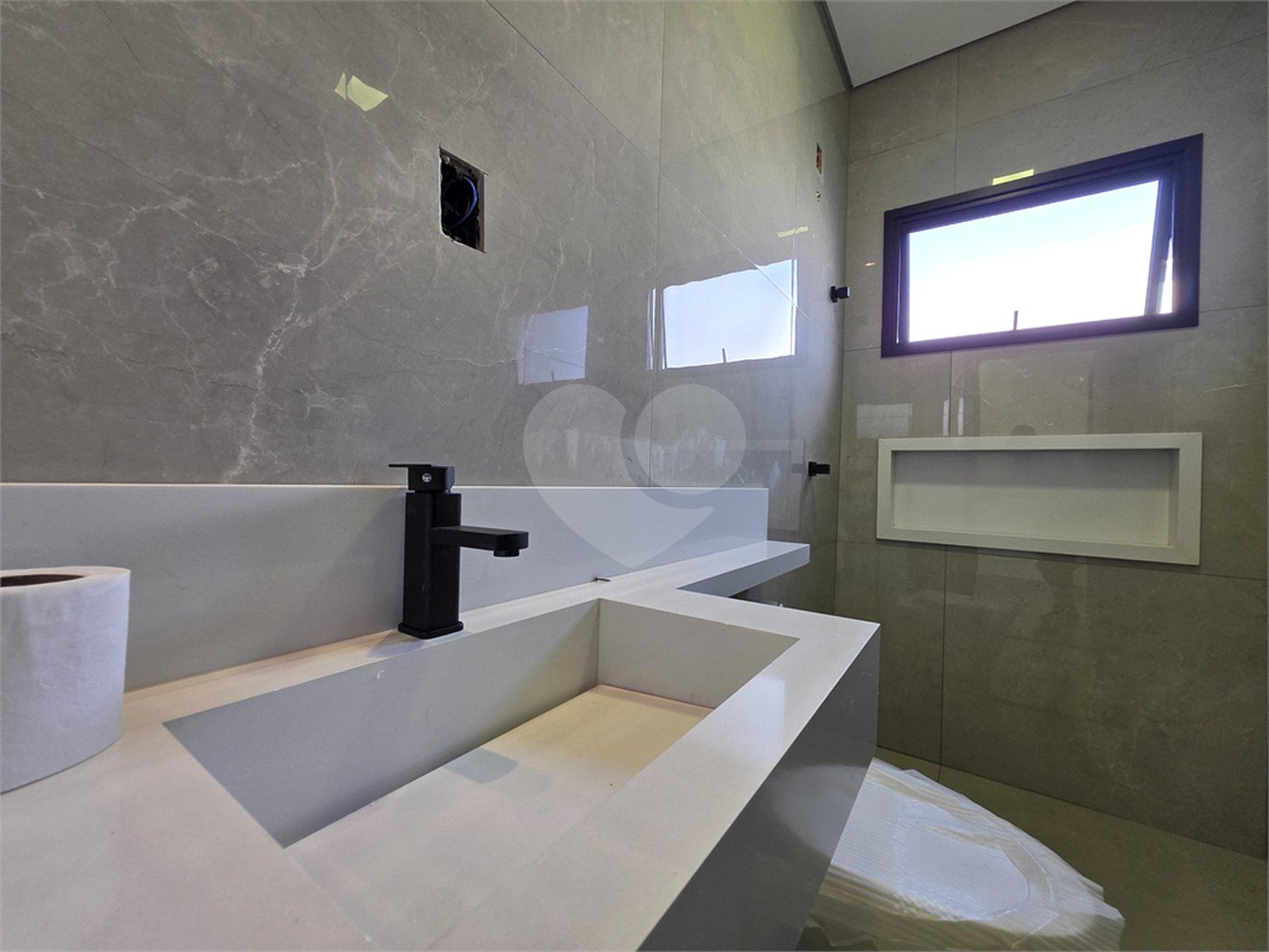 Casa à venda com 3 quartos, sendo 1 suíte, no condomínio Reserva Ipanema I, Sorocaba - SP