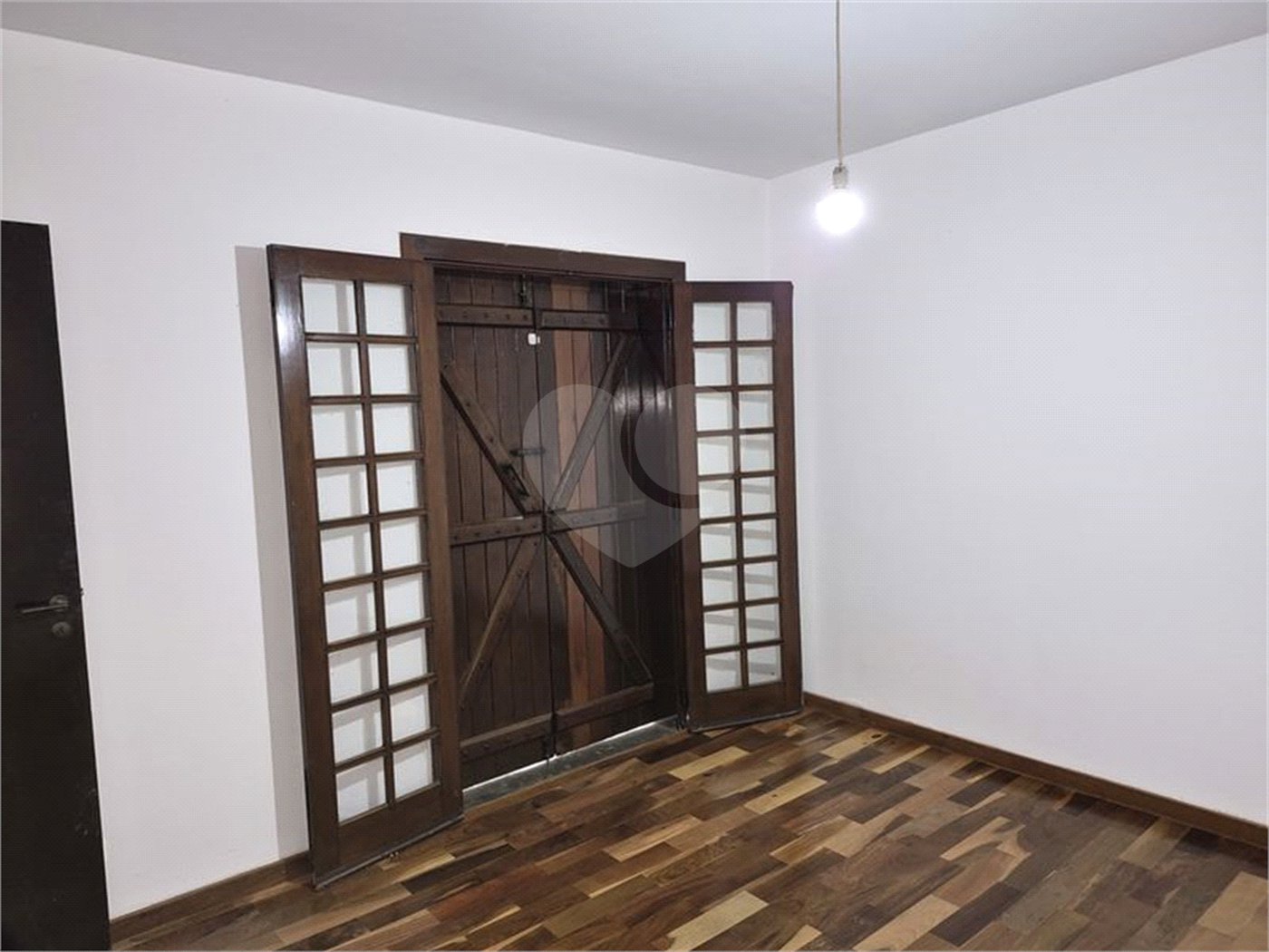 Casa à venda com 3 quartos, sendo 1 suíte,  em Serra da Cantareira, Mairiporã, SP