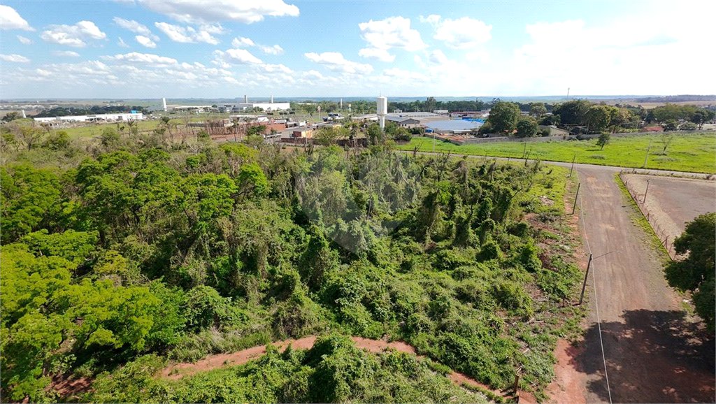Área de Terra à venda no Centro Empresarial e Industrial Omar Maksoud, Araraquara, SP
