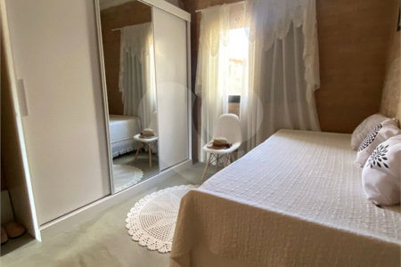 Casa à venda com 5 quartos, sendo 3 suítes,  em Jardim dos Pinheiros, Atibaia, SP