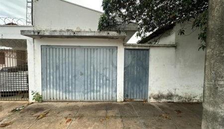 Casa à venda com 4 quartos, sendo 1 suíte,  em Jardim Cruzeiro do Sul, São Carlos, SP