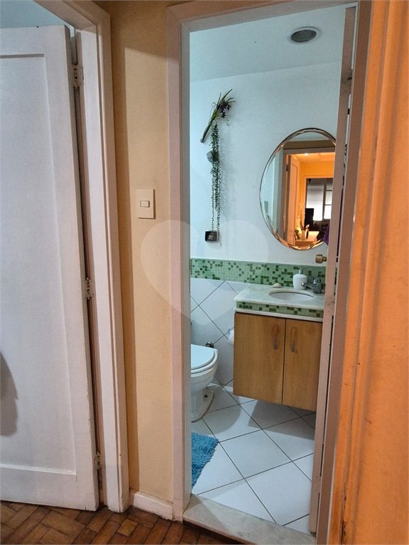 Apartamento à venda com 2 quartos, sendo 1 suíte,  em Copacabana, Rio de Janeiro, RJ