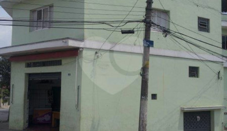 Sobrado à venda com 3 quartos no Brasilândia, São Paulo, SP