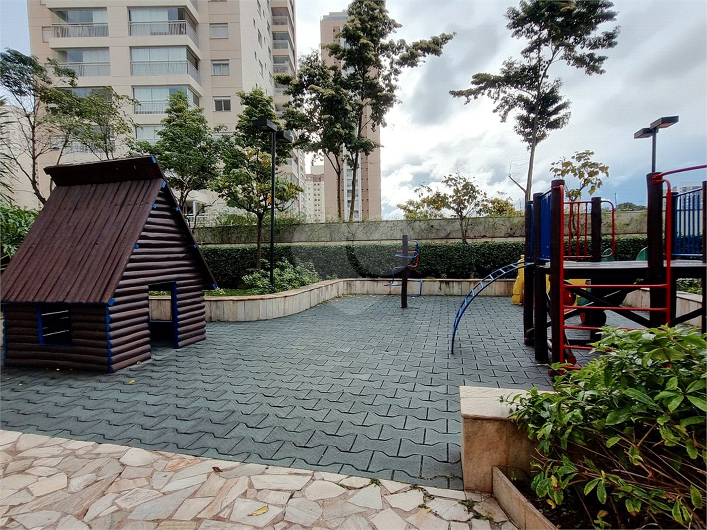 Apartamento à venda com 3 quartos, sendo 1 suíte, em Alto da Mooca, São Paulo, SP
