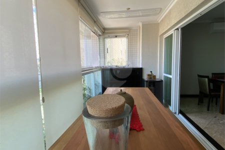 Apartamento à venda com 3 suítes em Água Fria, São Paulo, SP