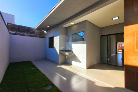 Casa à venda com 3 quartos, sendo 1 suíte, no condomínio Horto Florestal Villagio, Sorocaba - SP