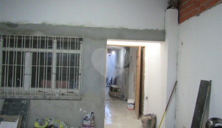 Casa à venda com 1 suíte em Vila Amorim, Suzano, SP