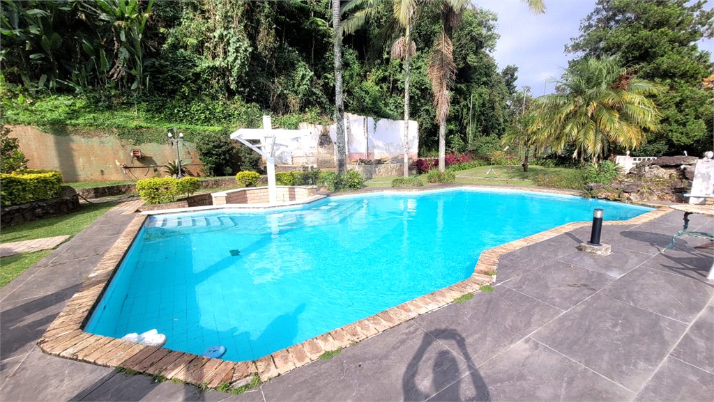 Casa à venda com 4 suítes no condomínio Parque Imperial da Cantareira, Mairiporã - SP