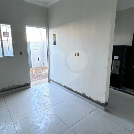 Casa à venda com 2 quartos em Bela Vista da Lagoa, Três Lagoas, MS