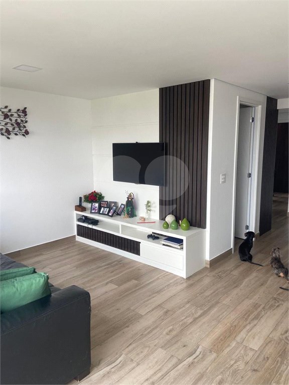 Apartamento à venda com 3 quartos, sendo 2 suítes, em Mirandópolis, São Paulo, SP