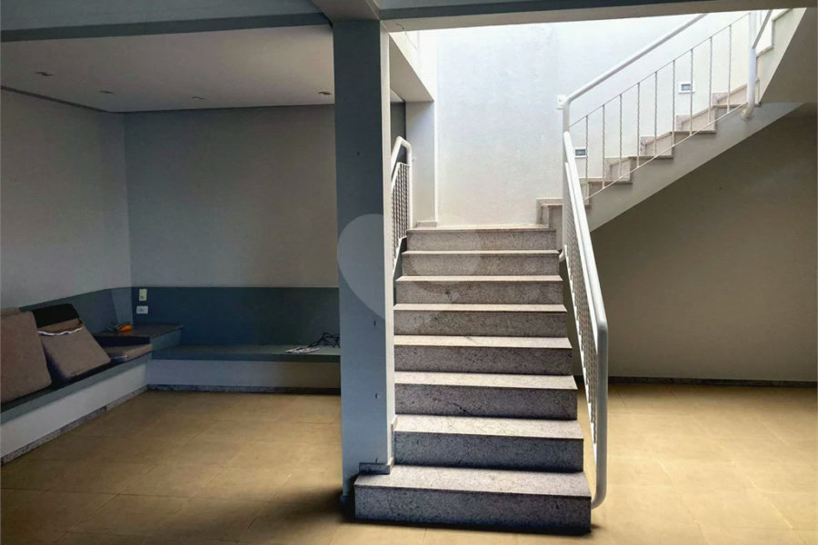 Belíssima casa no bairro Vila Rezende