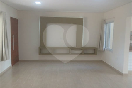 Casa à venda com 3 suítes no condomínio Brescia, Indaiatuba - SP