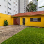 Sobrado à venda com 4 quartos, sendo 1 suíte, em Campo Belo, São Paulo, SP