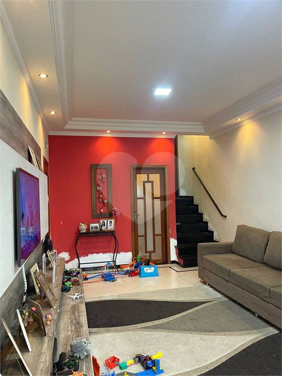 Casa à venda com 3 quartos, sendo 1 suíte, em Vila Leonor, São Paulo, SP