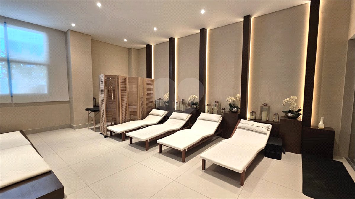 Apartamento à venda ou para alugar com 3 suítes em Chácara Santo Antônio, São Paulo, SP