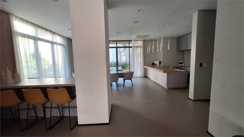 Apartamento à venda com 3 suítes em Vila Romana, São Paulo, SP