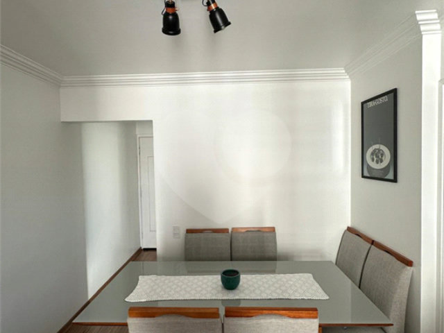 Apartamento à venda com 3 quartos, sendo 1 suíte,  em Morumbi, São Paulo, SP