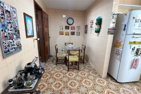 Apartamento à venda com 4 quartos, sendo 1 suíte,  em Tijuca, Rio de Janeiro, RJ
