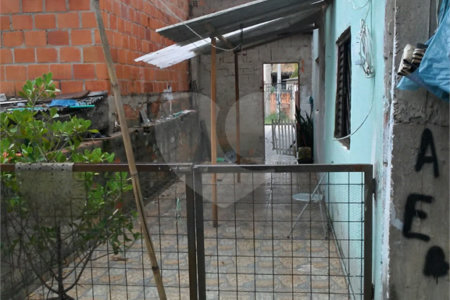 Casa à venda com 4 quartos, sendo 1 suíte, em Protestantes, Votorantim, SP