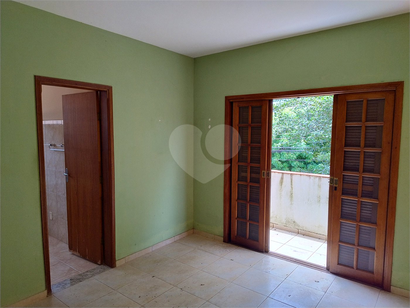 Excelente sobrado para venda no residencial Parati