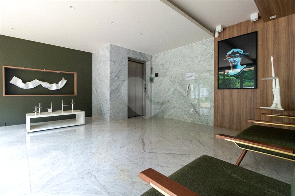 Apartamento de Alto Padrão à Venda na Vila Mariana com 190m², 3 Suítes e Vista para o Parque Ibirapuera