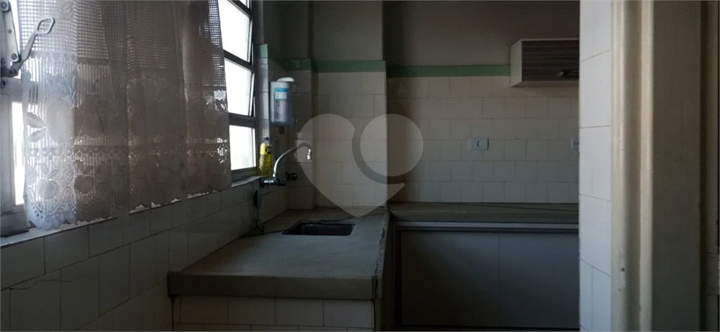 Apartamento à venda no Ed. Luciano Guidotti em Piracicaba/SP.