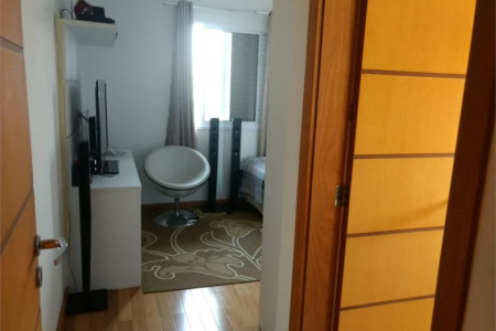 Sobrado à venda com 4 suítes em Cidade São Francisco, São Paulo, SP