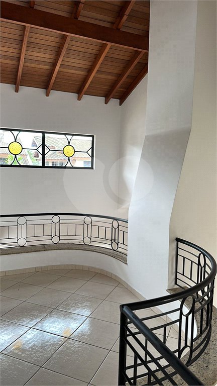 Casa para alugar com 3 suítes no condomínio Jardim Siriema, Atibaia - SP