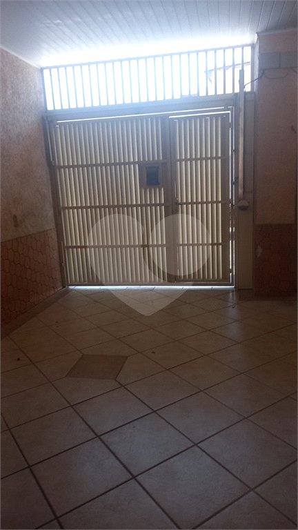 Casa à venda com 5 quartos, sendo 2 suítes, em Jardim Santa Clara, Guarulhos, SP